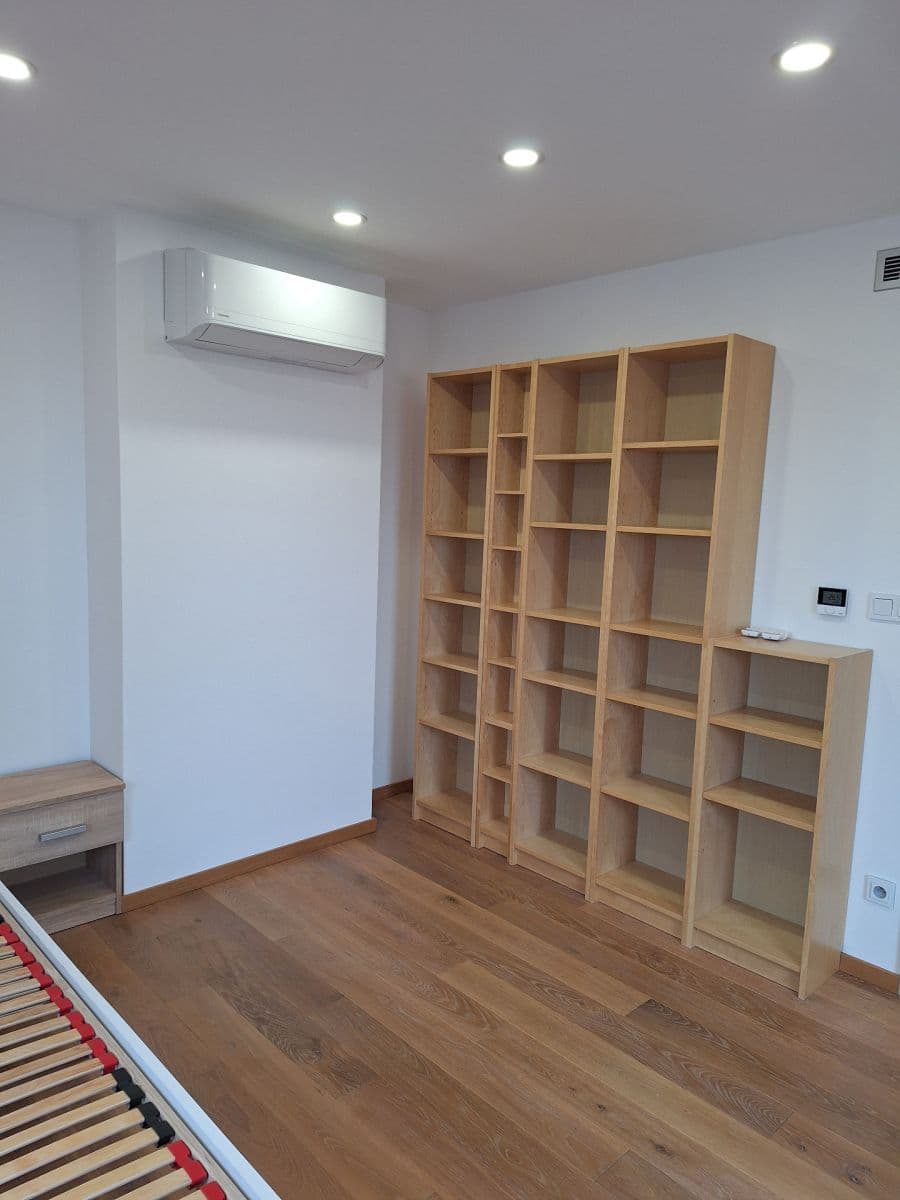 1 bedroom with open-plan kitchen flat to rent, 72 m², Rektorská, Prague, Prague 1 bedroom with open-plan kitchen flat to rent, 72 m², Rektorská, Prague, Prague