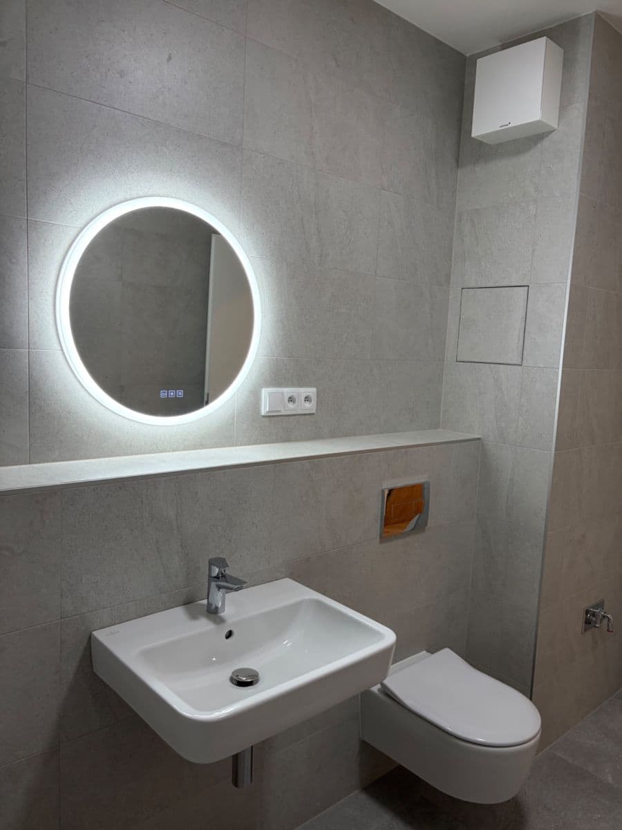 Studio flat to rent, 38 m², Divíškové, Prague, Prague Studio flat to rent, 38 m², Divíškové, Prague, Prague