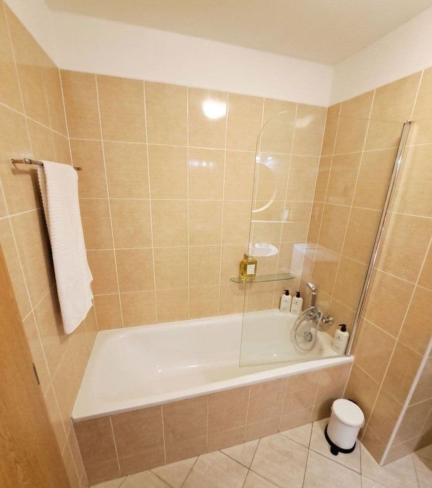 Studio flat for sale, 39 m², Pískařská, Prague, Prague Studio flat for sale, 39 m², Pískařská, Prague, Prague