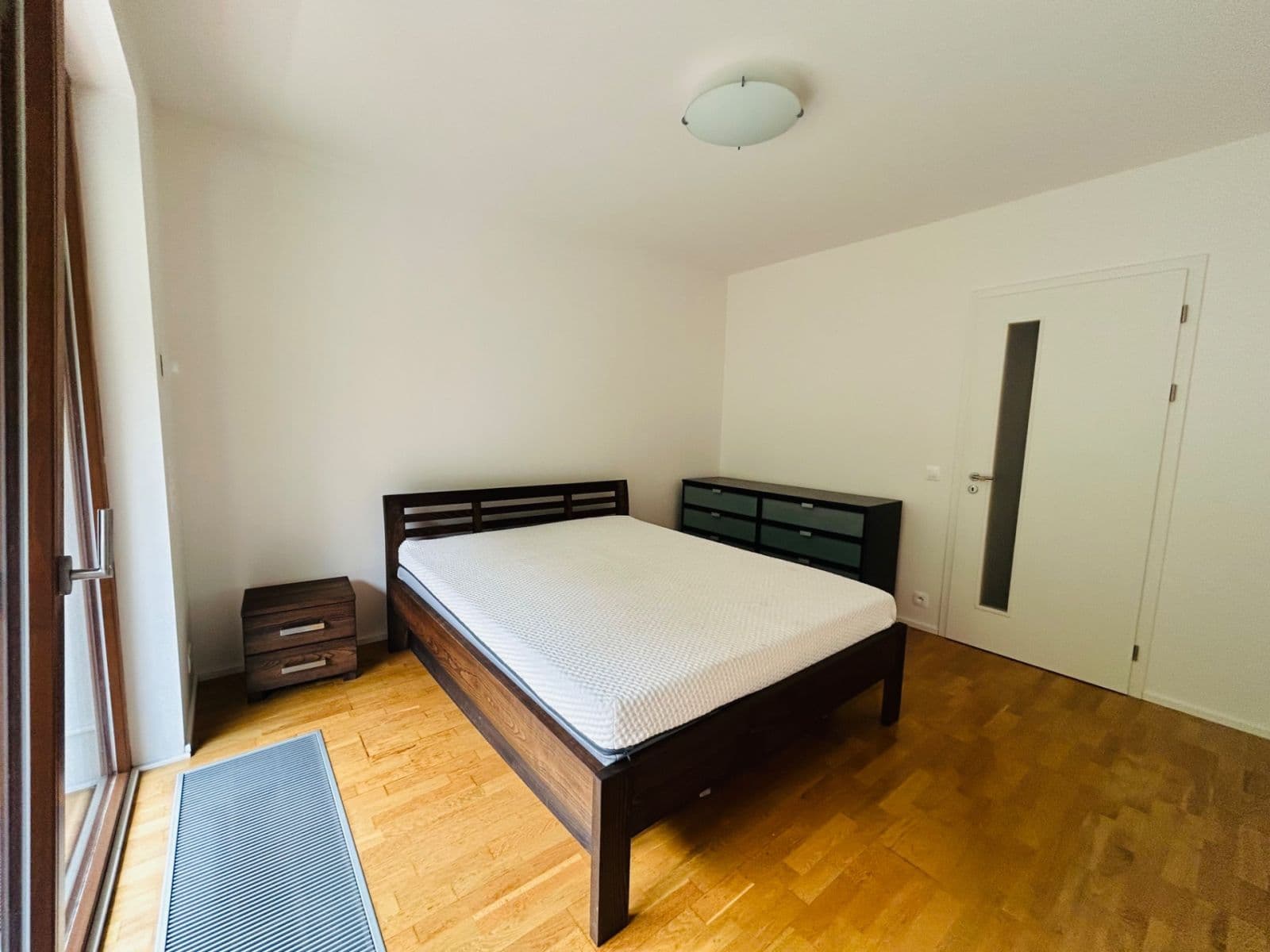 1 bedroom with open-plan kitchen flat to rent, 54 m², Naskové, Prague, Prague 1 bedroom with open-plan kitchen flat to rent, 54 m², Naskové, Prague, Prague