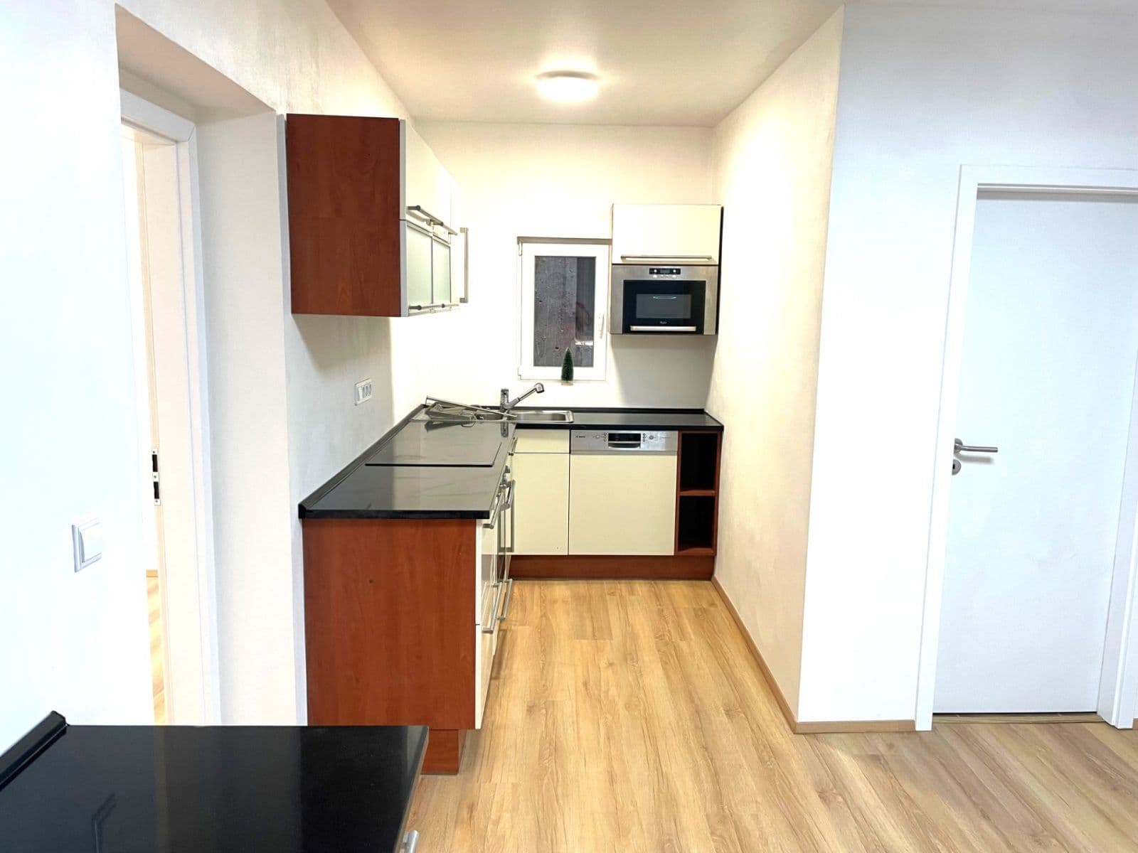 2 bedroom with open-plan kitchen flat for sale, 68 m², U Strže, Prague, Prague 2 bedroom with open-plan kitchen flat for sale, 68 m², U Strže, Prague, Prague
