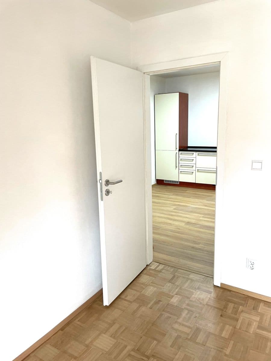 2 bedroom with open-plan kitchen flat for sale, 68 m², U Strže, Prague, Prague 2 bedroom with open-plan kitchen flat for sale, 68 m², U Strže, Prague, Prague