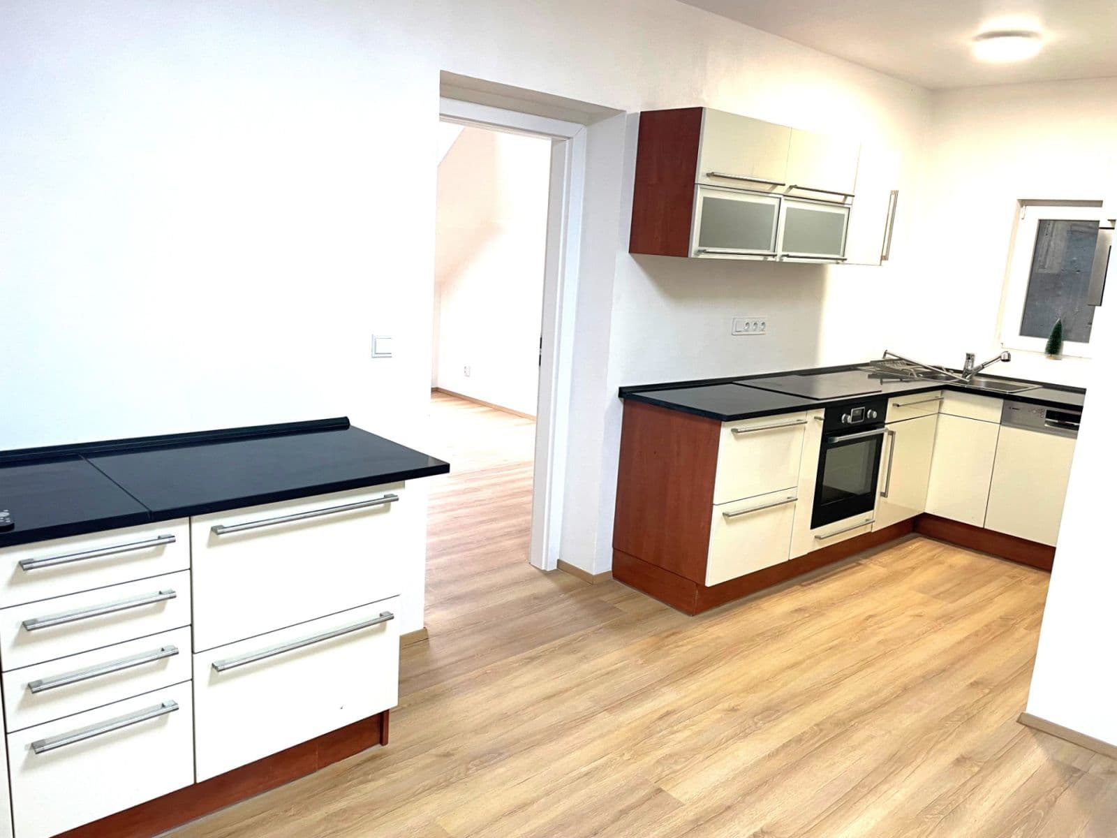 2 bedroom with open-plan kitchen flat for sale, 68 m², U Strže, Prague, Prague 2 bedroom with open-plan kitchen flat for sale, 68 m², U Strže, Prague, Prague