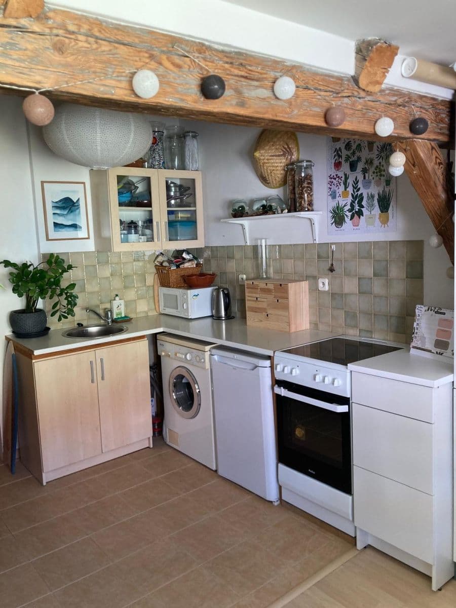 Studio flat to rent, 20 m², Nad sokolovnou, Prague, Prague Studio flat to rent, 20 m², Nad sokolovnou, Prague, Prague