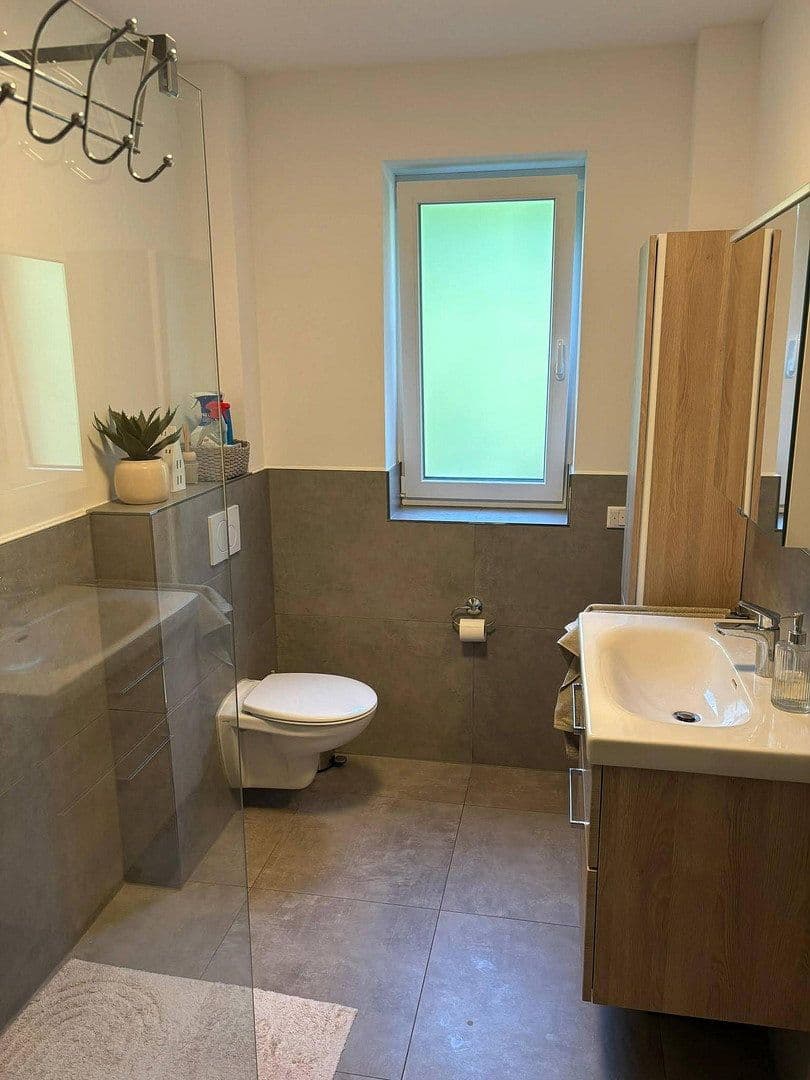 1 bedroom with open-plan kitchen flat for sale, 71 m², Teutoburger Weg 83c, Schloß Holte-Stukenbrock, North Rhine-Westphalia 1 bedroom with open-plan kitchen flat for sale, 71 m², Teutoburger Weg 83c, Schloß Holte-Stukenbrock, North Rhine-Westphalia