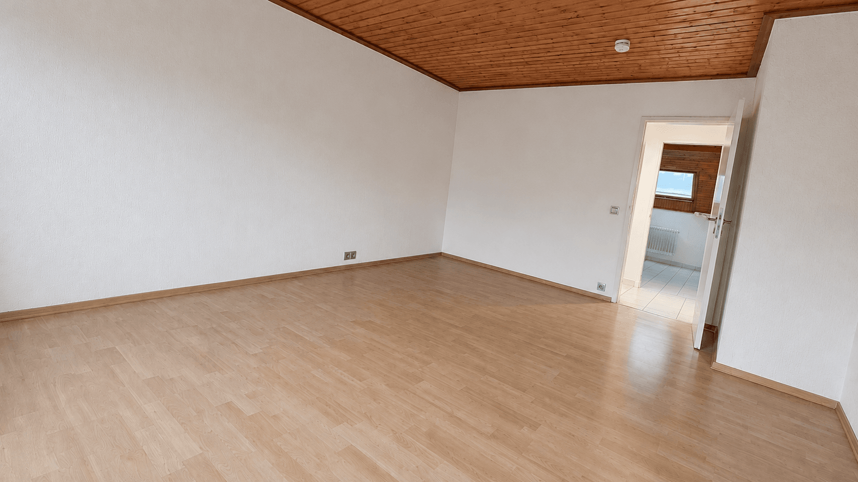 3 bedroom flat to rent, 92 m², Raiffeisenstraße 14-16, Remagen, Rhineland-Palatinate 3 bedroom flat to rent, 92 m², Raiffeisenstraße 14-16, Remagen, Rhineland-Palatinate