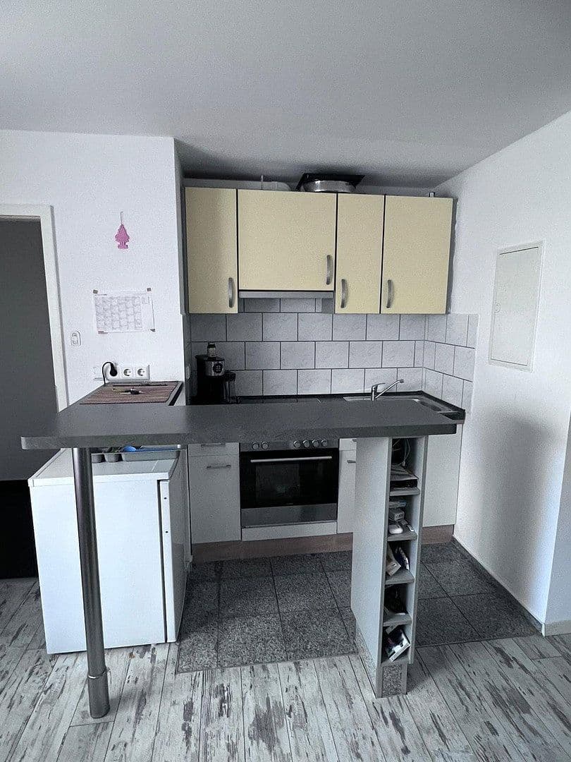 Studio flat to rent, 33 m², Buchenweg 11, Kirchheim am Neckar, Baden-Württemberg Studio flat to rent, 33 m², Buchenweg 11, Kirchheim am Neckar, Baden-Württemberg