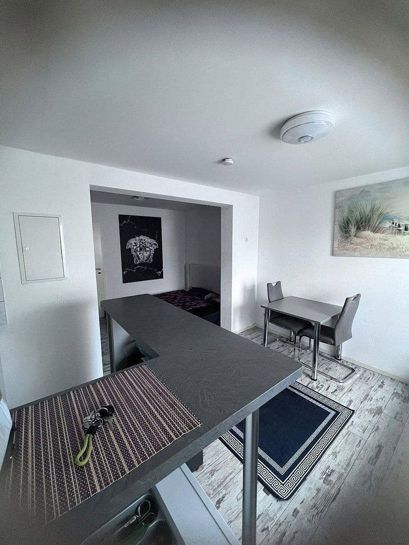 Studio flat to rent, 33 m², Buchenweg 11, Kirchheim am Neckar, Baden-Württemberg Studio flat to rent, 33 m², Buchenweg 11, Kirchheim am Neckar, Baden-Württemberg