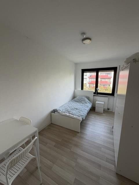 4 bedroom flat for sale, 103 m², Pfaffenwiese 6, Lampertheim, Hesse 4 bedroom flat for sale, 103 m², Pfaffenwiese 6, Lampertheim, Hesse