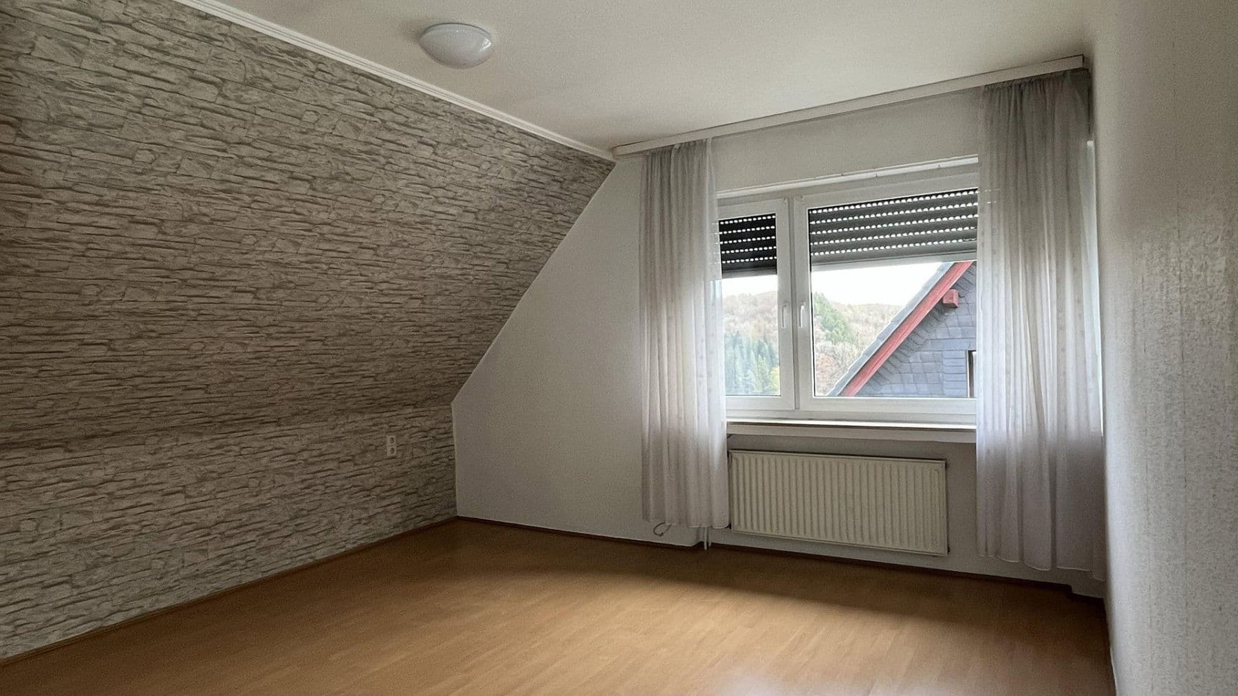 4 bedroom flat to rent, 90 m², Hochstraße 50, Gummersbach, North Rhine-Westphalia 4 bedroom flat to rent, 90 m², Hochstraße 50, Gummersbach, North Rhine-Westphalia