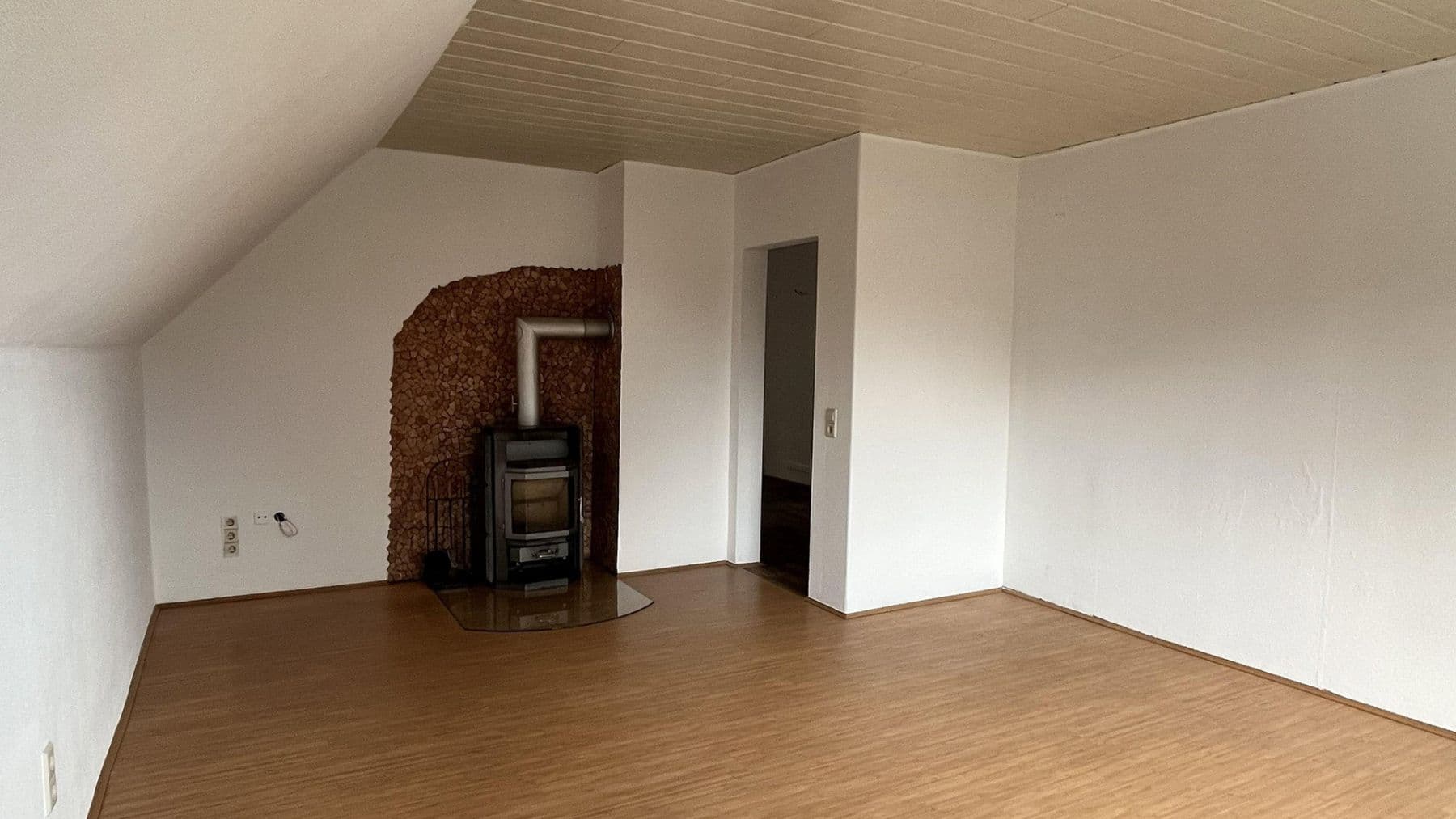 4 bedroom flat to rent, 90 m², Hochstraße 50, Gummersbach, North Rhine-Westphalia 4 bedroom flat to rent, 90 m², Hochstraße 50, Gummersbach, North Rhine-Westphalia