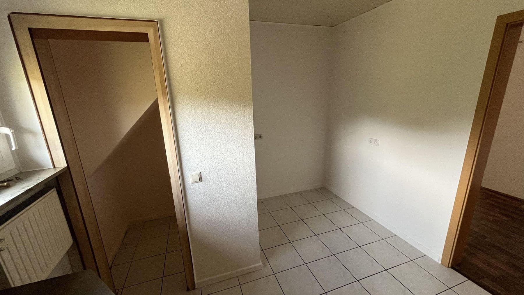 4 bedroom flat to rent, 90 m², Hochstraße 50, Gummersbach, North Rhine-Westphalia 4 bedroom flat to rent, 90 m², Hochstraße 50, Gummersbach, North Rhine-Westphalia