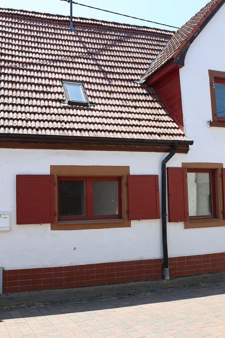 house for sale, 130 m², Hauptstr. 37, Wachenheim, Rhineland-Palatinate house for sale, 130 m², Hauptstr. 37, Wachenheim, Rhineland-Palatinate