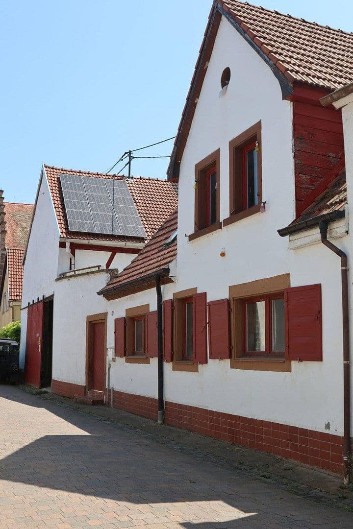 house for sale, 130 m², Hauptstr. 37, Wachenheim, Rhineland-Palatinate house for sale, 130 m², Hauptstr. 37, Wachenheim, Rhineland-Palatinate