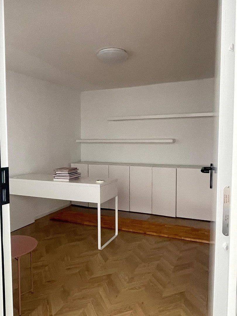 non-residential property to rent, 150 m², Köln, North Rhine-Westphalia non-residential property to rent, 150 m², Köln, North Rhine-Westphalia