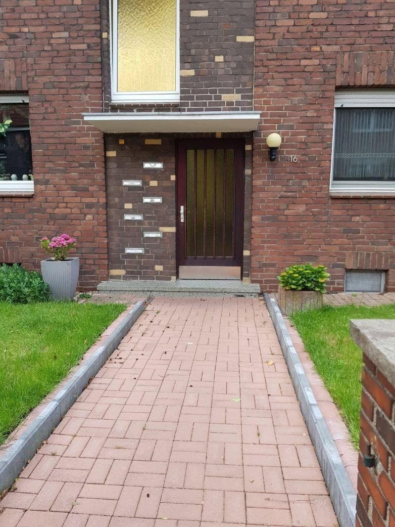 3 bedroom flat to rent, 55 m², Odenwaldstraße 16, Oberhausen, North Rhine-Westphalia 3 bedroom flat to rent, 55 m², Odenwaldstraße 16, Oberhausen, North Rhine-Westphalia
