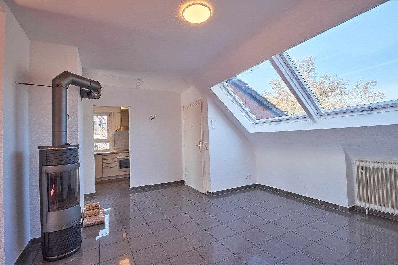 3 bedroom with open-plan kitchen flat for sale, 105 m², Esslingen am Neckar, Baden-Württemberg 3 bedroom with open-plan kitchen flat for sale, 105 m², Esslingen am Neckar, Baden-Württemberg