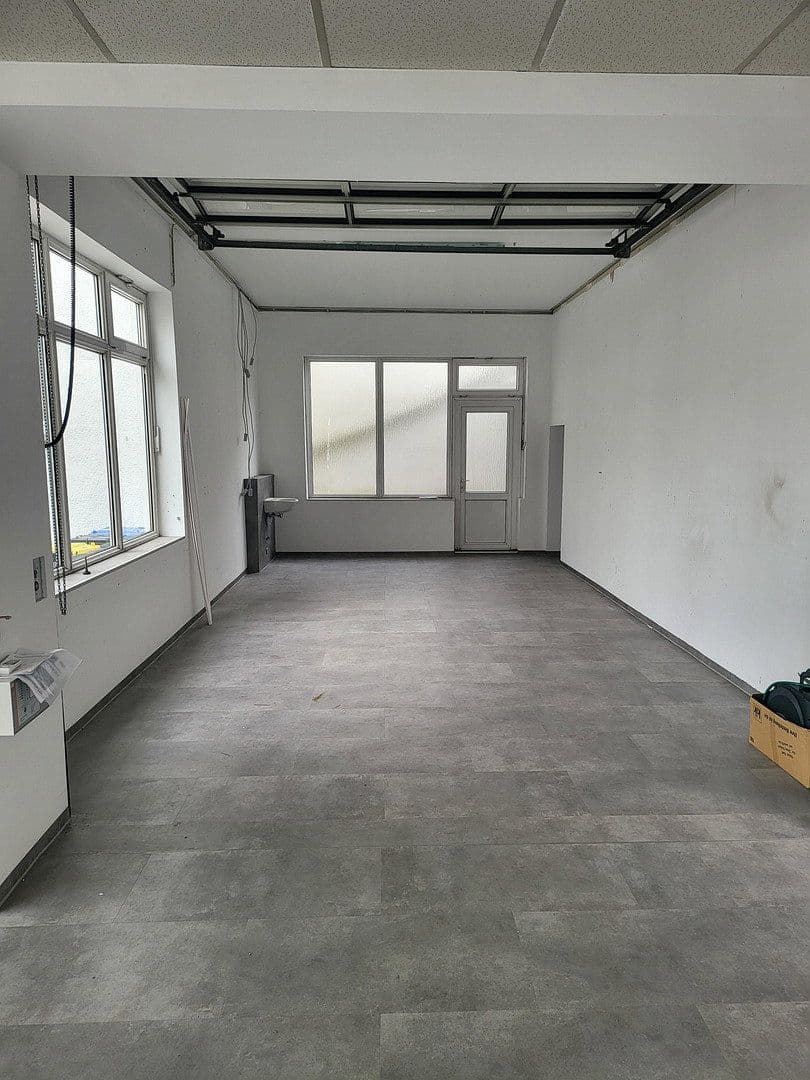 non-residential property to rent, 450 m², Viersener Straße 240, Mönchengladbach, North Rhine-Westphalia non-residential property to rent, 450 m², Viersener Straße 240, Mönchengladbach, North Rhine-Westphalia