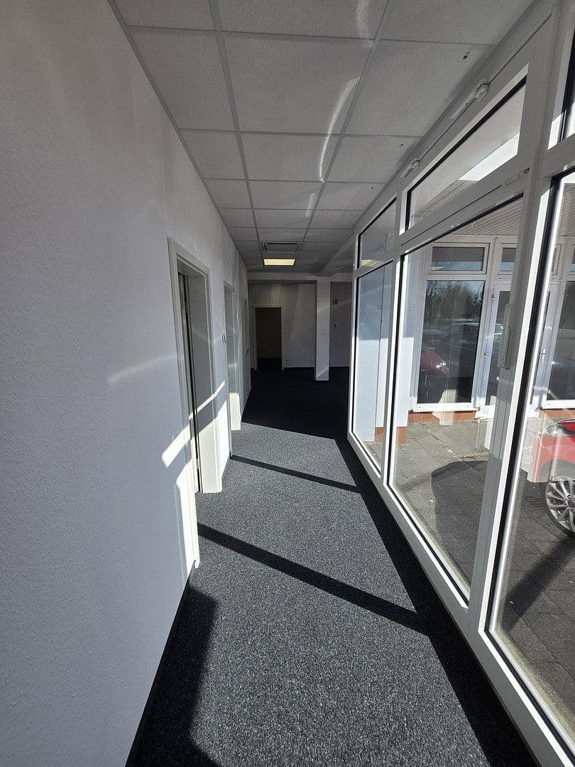 non-residential property to rent, 450 m², Viersener Straße 240, Mönchengladbach, North Rhine-Westphalia non-residential property to rent, 450 m², Viersener Straße 240, Mönchengladbach, North Rhine-Westphalia