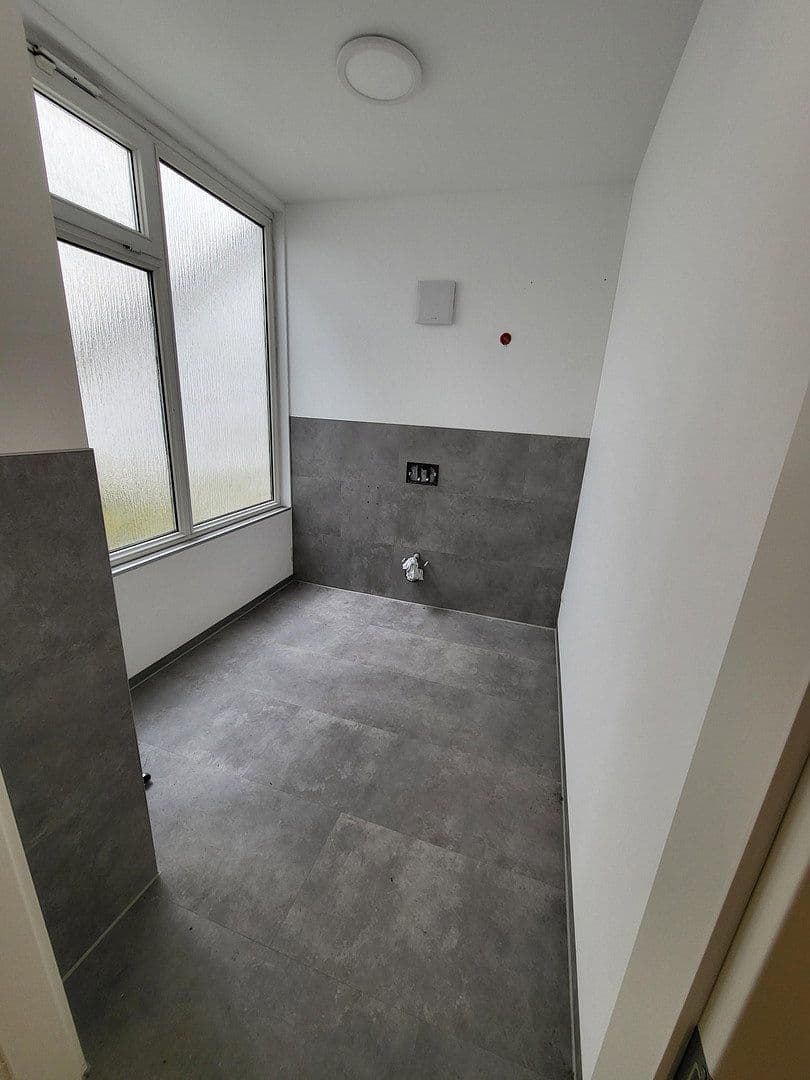 non-residential property to rent, 450 m², Viersener Straße 240, Mönchengladbach, North Rhine-Westphalia non-residential property to rent, 450 m², Viersener Straße 240, Mönchengladbach, North Rhine-Westphalia