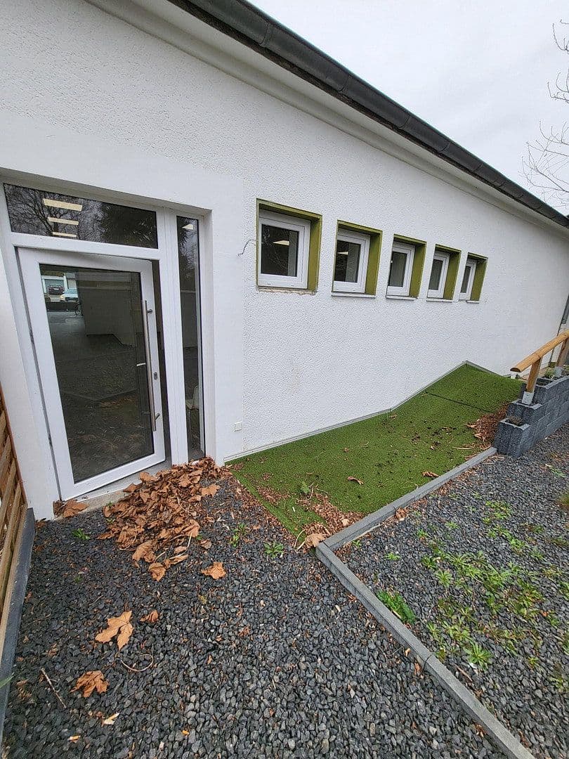 non-residential property to rent, 450 m², Viersener Straße 240, Mönchengladbach, North Rhine-Westphalia non-residential property to rent, 450 m², Viersener Straße 240, Mönchengladbach, North Rhine-Westphalia