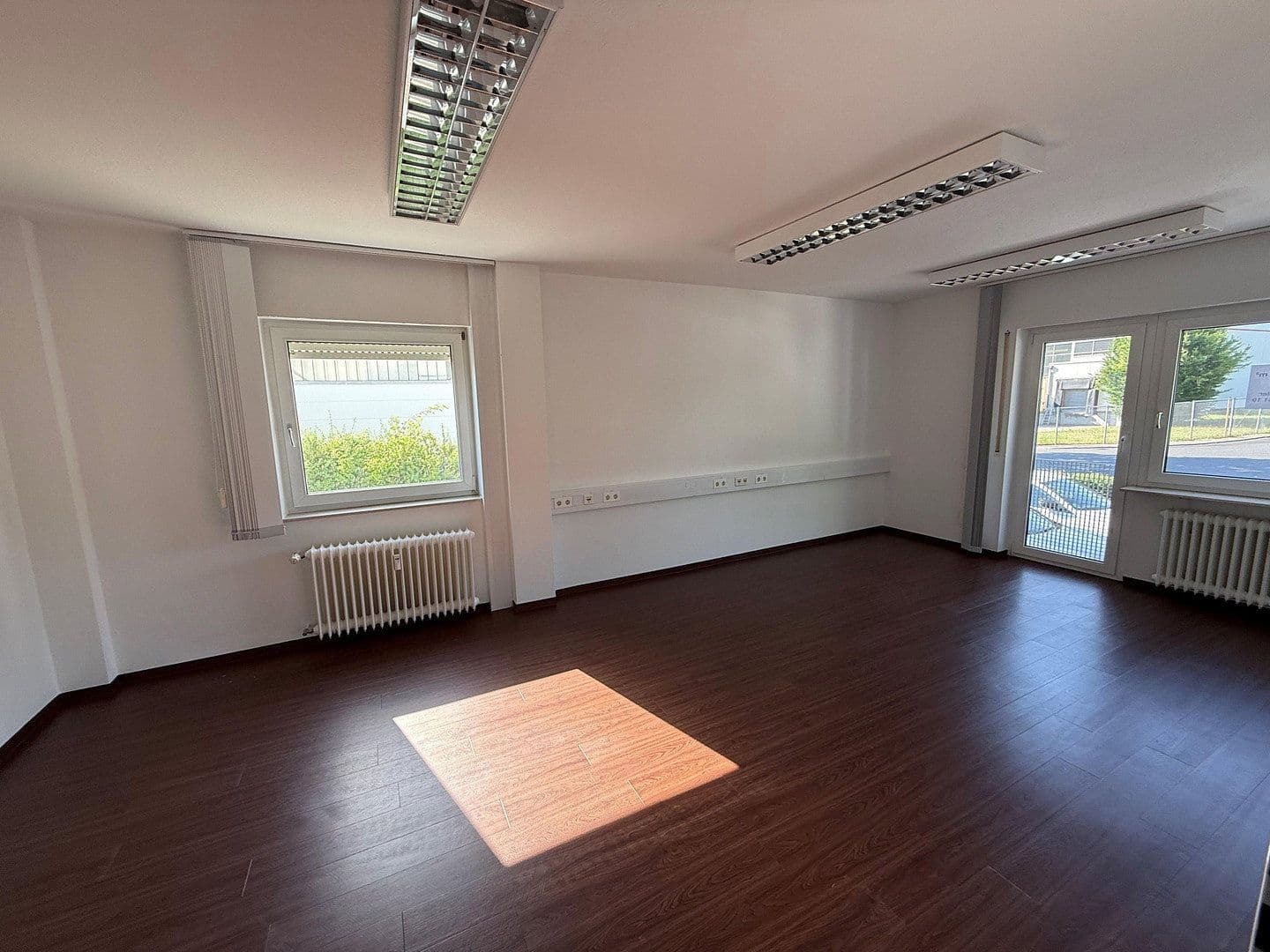 office to rent, 170 m², Siemensstraße 9, Wiesbaden, Hesse office to rent, 170 m², Siemensstraße 9, Wiesbaden, Hesse