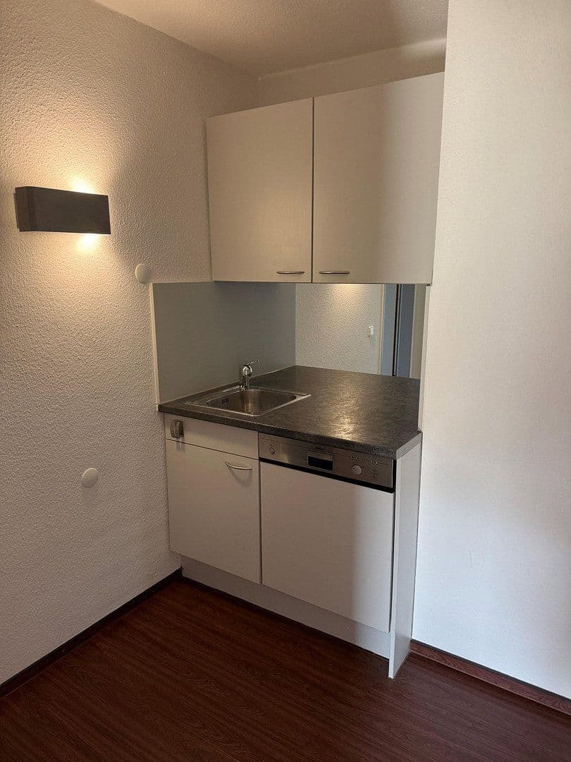 office to rent, 170 m², Siemensstraße 9, Wiesbaden, Hesse office to rent, 170 m², Siemensstraße 9, Wiesbaden, Hesse