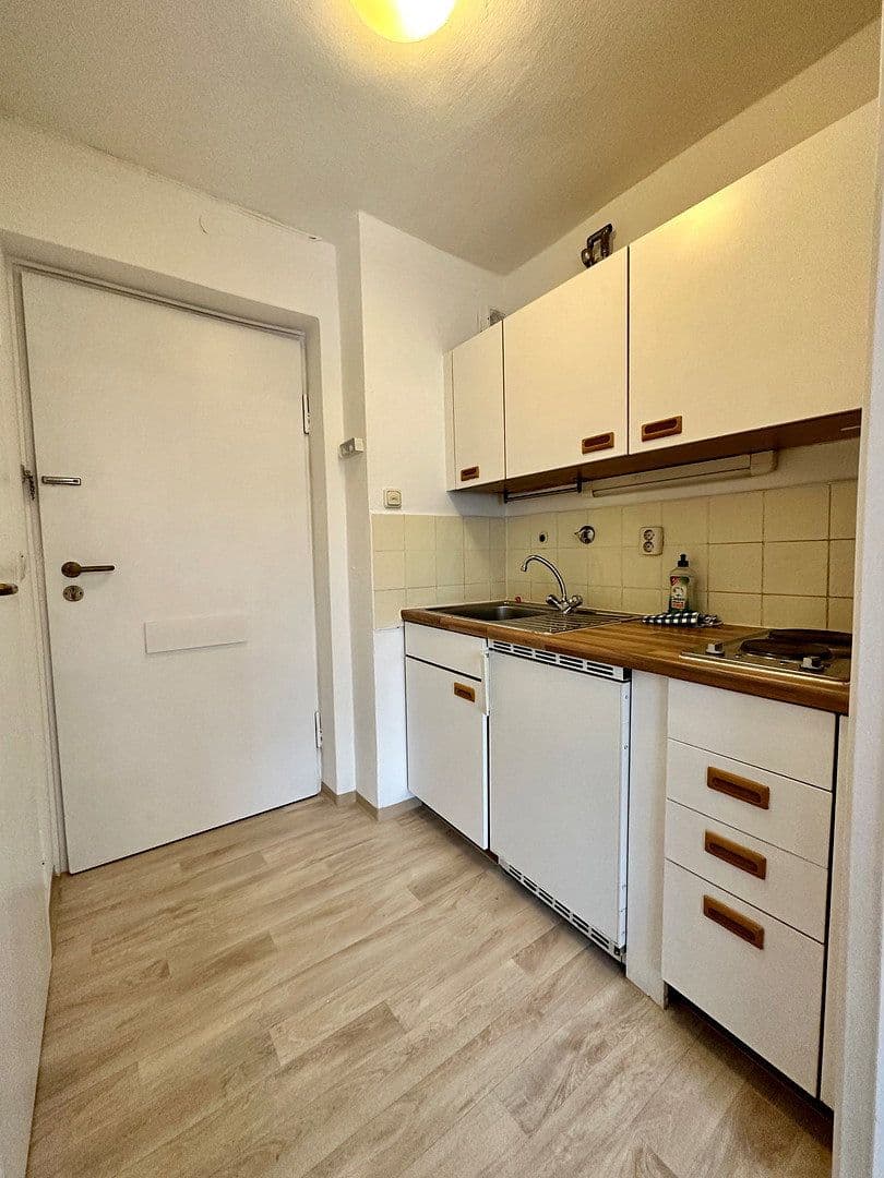 Studio flat to rent, 25 m², Kirchseeonerstraße 1, München-Ramersdorf, München, Bavaria Studio flat to rent, 25 m², Kirchseeonerstraße 1, München-Ramersdorf, München, Bavaria