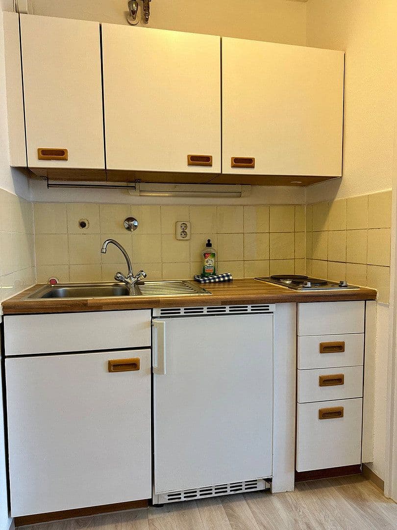 Studio flat to rent, 25 m², Kirchseeonerstraße 1, München-Ramersdorf, München, Bavaria Studio flat to rent, 25 m², Kirchseeonerstraße 1, München-Ramersdorf, München, Bavaria