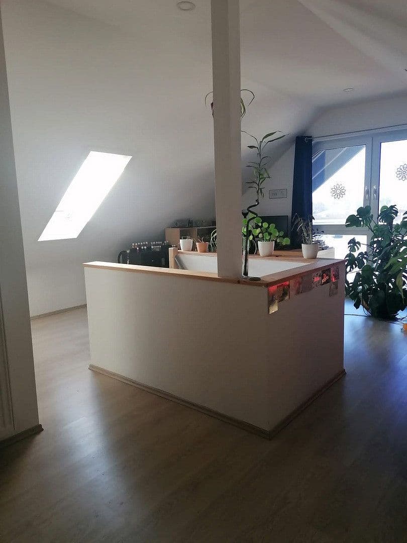 2 bedroom with open-plan kitchen flat to rent, 82 m², Jahnstr. 59 B, Neuhofen, Rhineland-Palatinate 2 bedroom with open-plan kitchen flat to rent, 82 m², Jahnstr. 59 B, Neuhofen, Rhineland-Palatinate