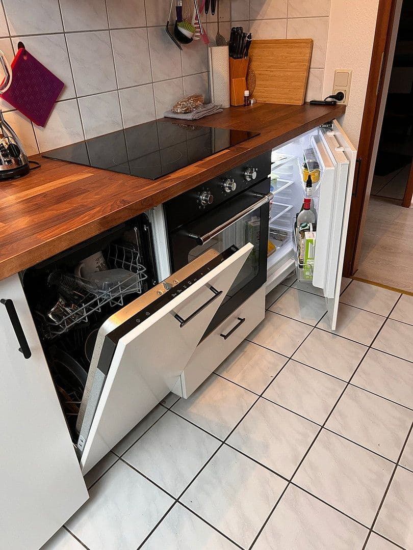 2 bedroom with open-plan kitchen flat to rent, 82 m², Jahnstr. 59 B, Neuhofen, Rhineland-Palatinate 2 bedroom with open-plan kitchen flat to rent, 82 m², Jahnstr. 59 B, Neuhofen, Rhineland-Palatinate