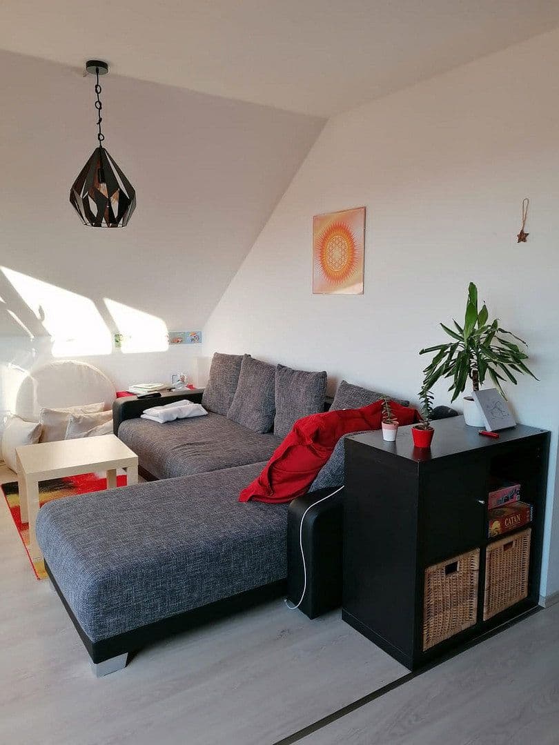 2 bedroom with open-plan kitchen flat to rent, 82 m², Jahnstr. 59 B, Neuhofen, Rhineland-Palatinate 2 bedroom with open-plan kitchen flat to rent, 82 m², Jahnstr. 59 B, Neuhofen, Rhineland-Palatinate