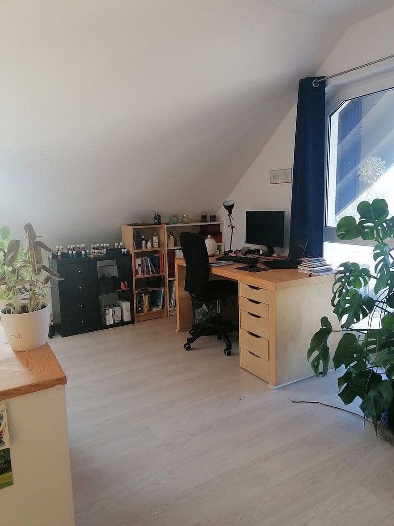 2 bedroom with open-plan kitchen flat to rent, 82 m², Jahnstr. 59 B, Neuhofen, Rhineland-Palatinate 2 bedroom with open-plan kitchen flat to rent, 82 m², Jahnstr. 59 B, Neuhofen, Rhineland-Palatinate
