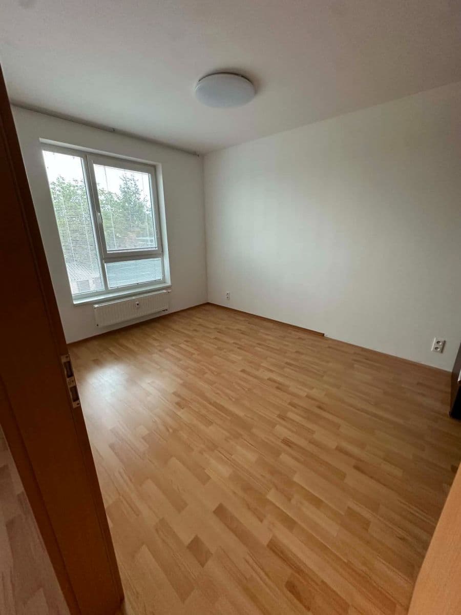 1 bedroom with open-plan kitchen flat to rent, 65 m², V Uličce, Brandýs nad Labem-Stará Boleslav, Středočeský Region 1 bedroom with open-plan kitchen flat to rent, 65 m², V Uličce, Brandýs nad Labem-Stará Boleslav, Středočeský Region