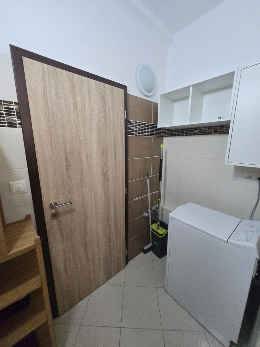 2 bedroom flat to rent, 45 m², Sklenárova, Ružinov, Bratislavský Region 2 bedroom flat to rent, 45 m², Sklenárova, Ružinov, Bratislavský Region
