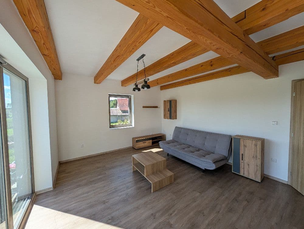 house to rent, 86 m², Jeníkov, Pardubický Region house to rent, 86 m², Jeníkov, Pardubický Region