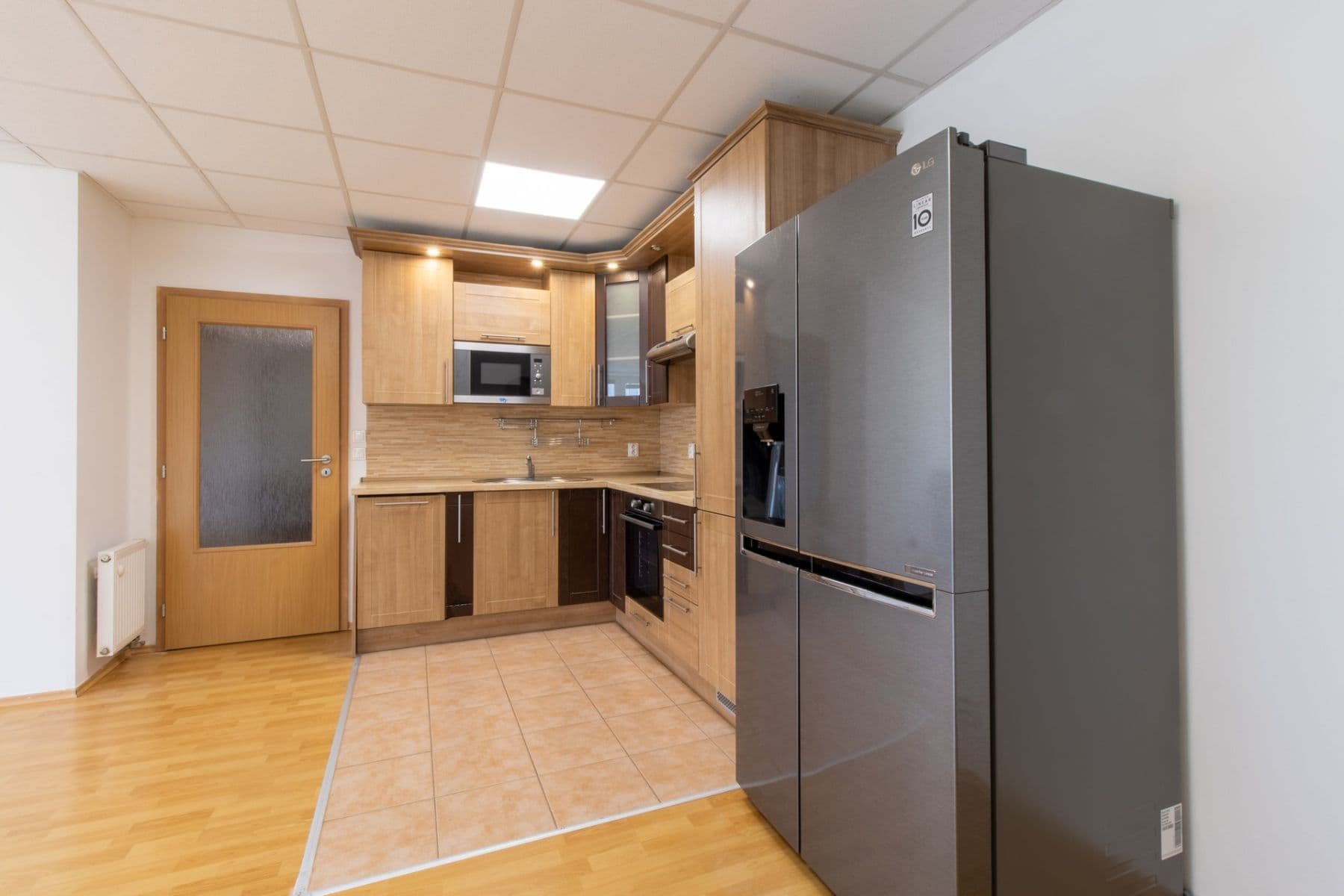 2 bedroom with open-plan kitchen flat to rent, 79 m², Sicherova, Prague, Prague 2 bedroom with open-plan kitchen flat to rent, 79 m², Sicherova, Prague, Prague