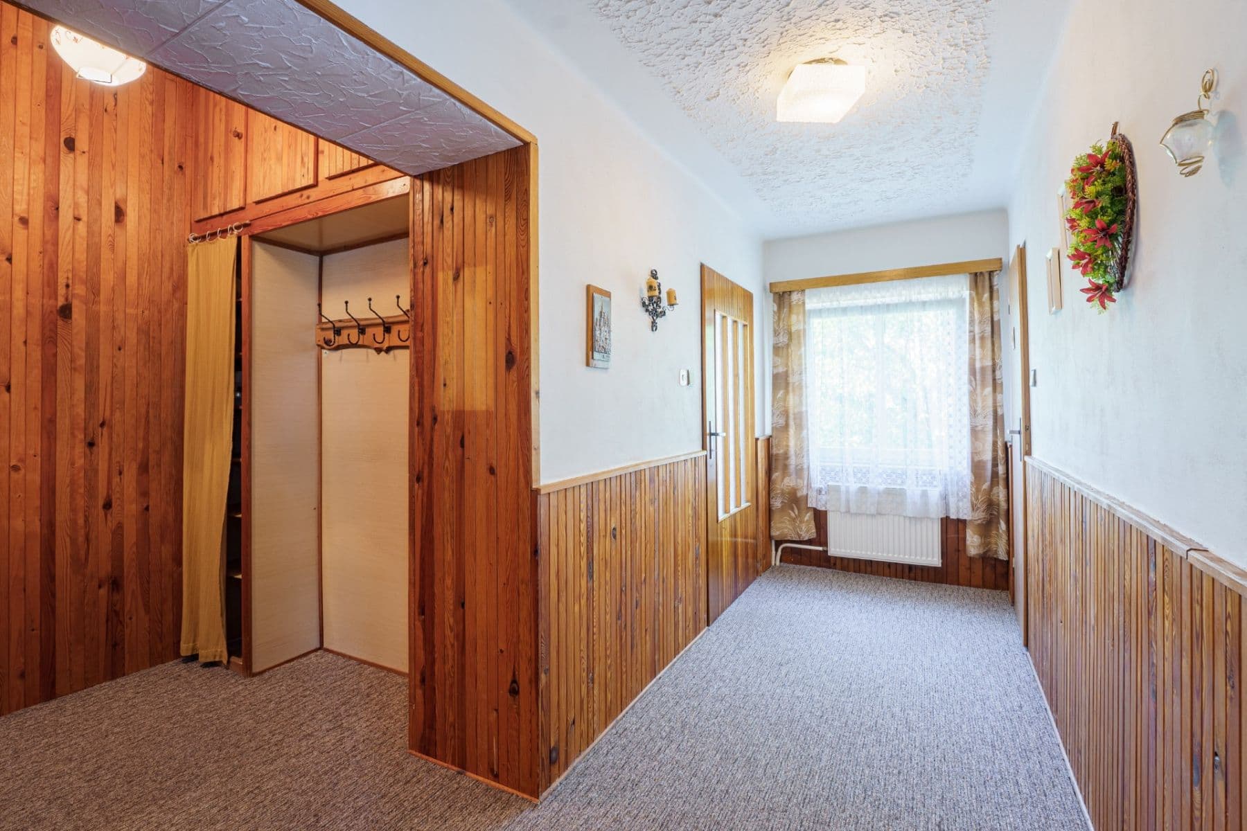 house for sale, 173 m², Dobrovského, Čelákovice, Středočeský Region house for sale, 173 m², Dobrovského, Čelákovice, Středočeský Region