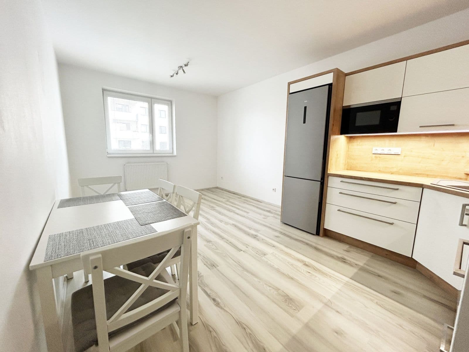 1 bedroom with open-plan kitchen flat to rent, 51 m², Vrchlického, Poděbrady, Středočeský Region 1 bedroom with open-plan kitchen flat to rent, 51 m², Vrchlického, Poděbrady, Středočeský Region