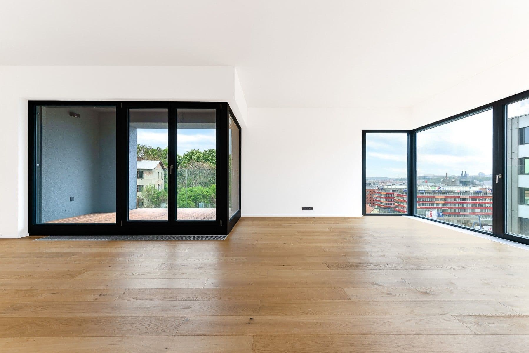2 bedroom with open-plan kitchen flat for sale, 92 m², Grafická, Prague, Prague 2 bedroom with open-plan kitchen flat for sale, 92 m², Grafická, Prague, Prague