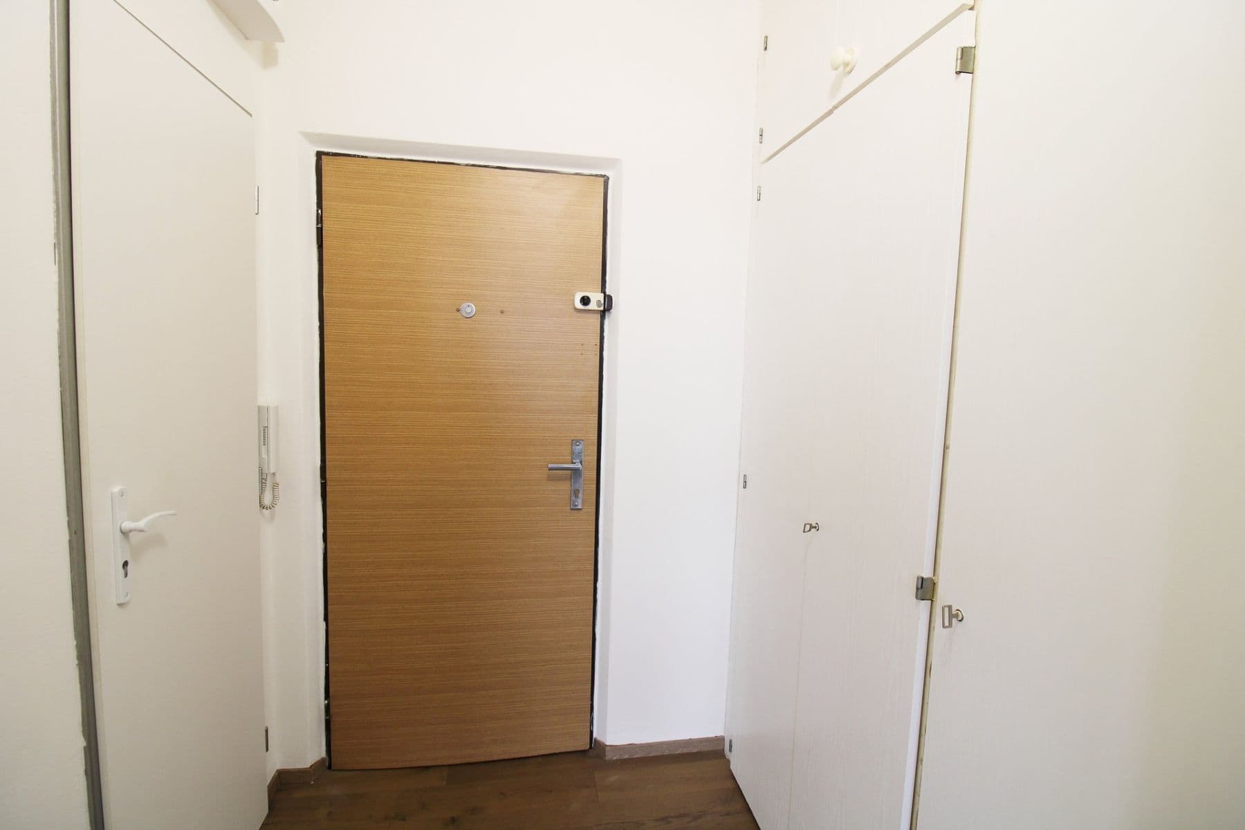 Studio flat to rent, 27 m², Imrychova, Prague, Prague Studio flat to rent, 27 m², Imrychova, Prague, Prague