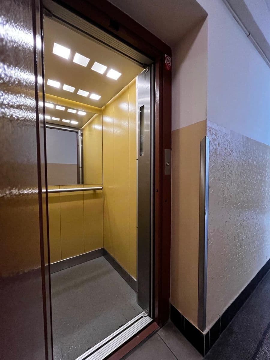 2 bedroom flat to rent, 55 m², Biskupcova, Prague, Prague 2 bedroom flat to rent, 55 m², Biskupcova, Prague, Prague