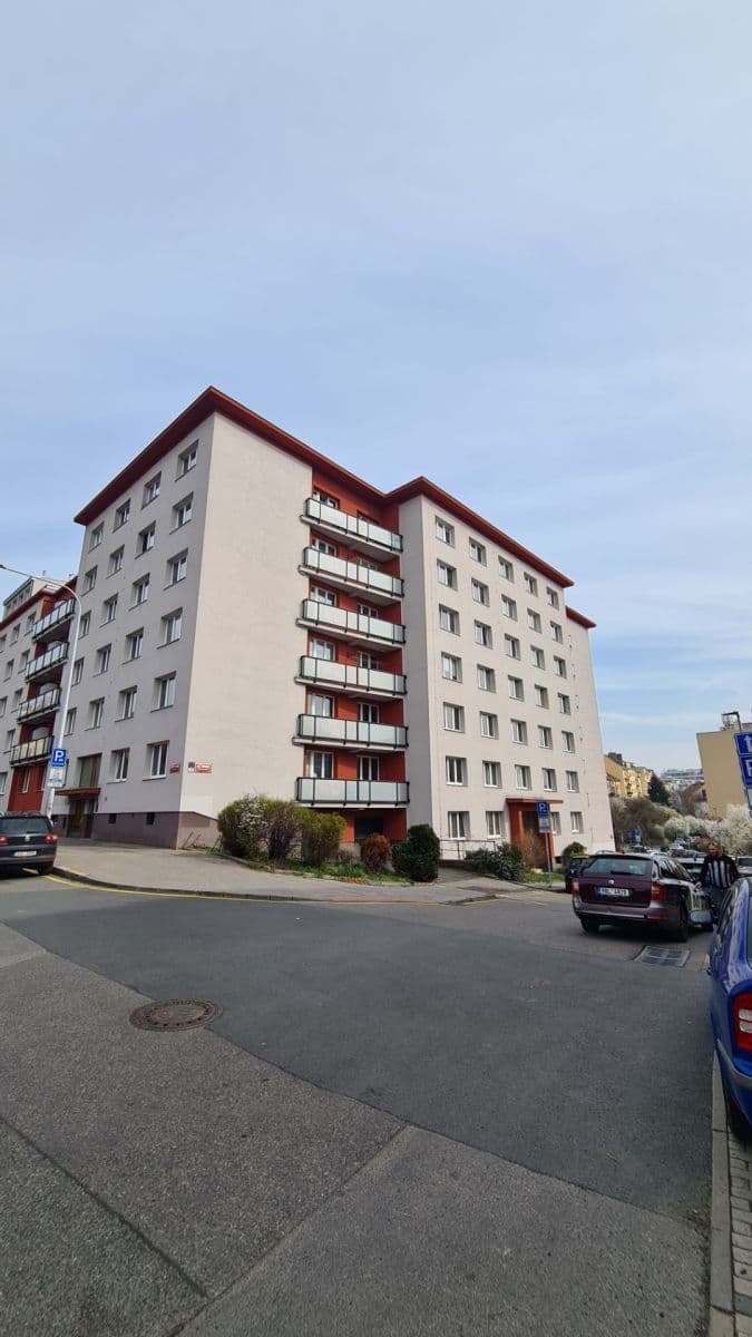 2 bedroom flat to rent, 66 m², Na Topolce, Prague, Prague 2 bedroom flat to rent, 66 m², Na Topolce, Prague, Prague