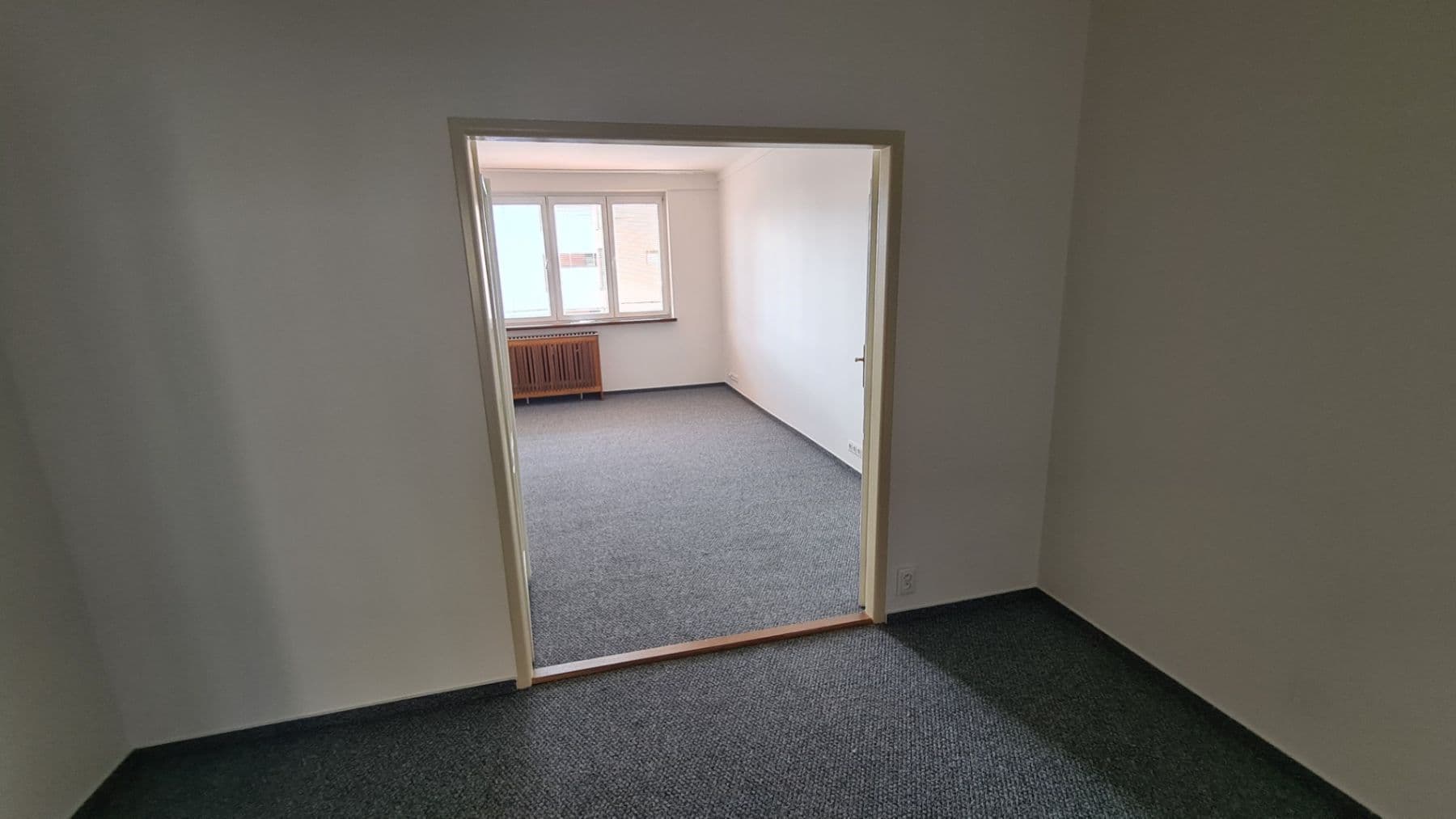 2 bedroom flat to rent, 66 m², Na Topolce, Prague, Prague 2 bedroom flat to rent, 66 m², Na Topolce, Prague, Prague