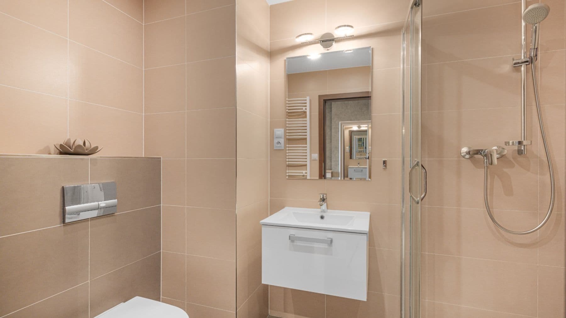 1 bedroom with open-plan kitchen flat for sale, 73 m², Hlučkova, Prague, Prague 1 bedroom with open-plan kitchen flat for sale, 73 m², Hlučkova, Prague, Prague