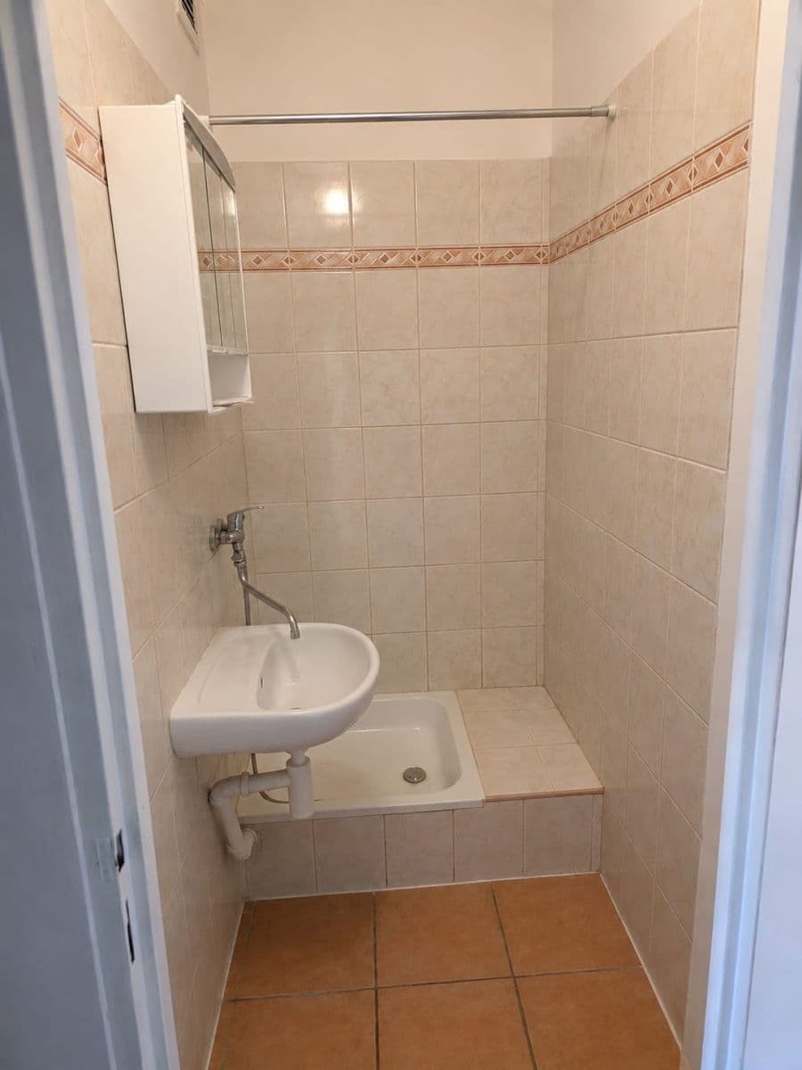 Studio flat for sale, 27 m², Počernická, Prague, Prague Studio flat for sale, 27 m², Počernická, Prague, Prague