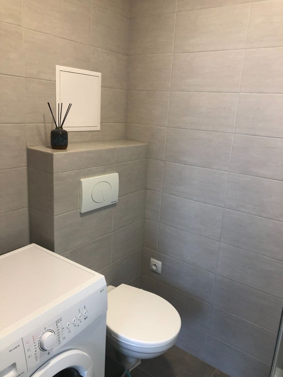 Studio flat to rent, 20 m², Vysočanská, Prague, Prague Studio flat to rent, 20 m², Vysočanská, Prague, Prague