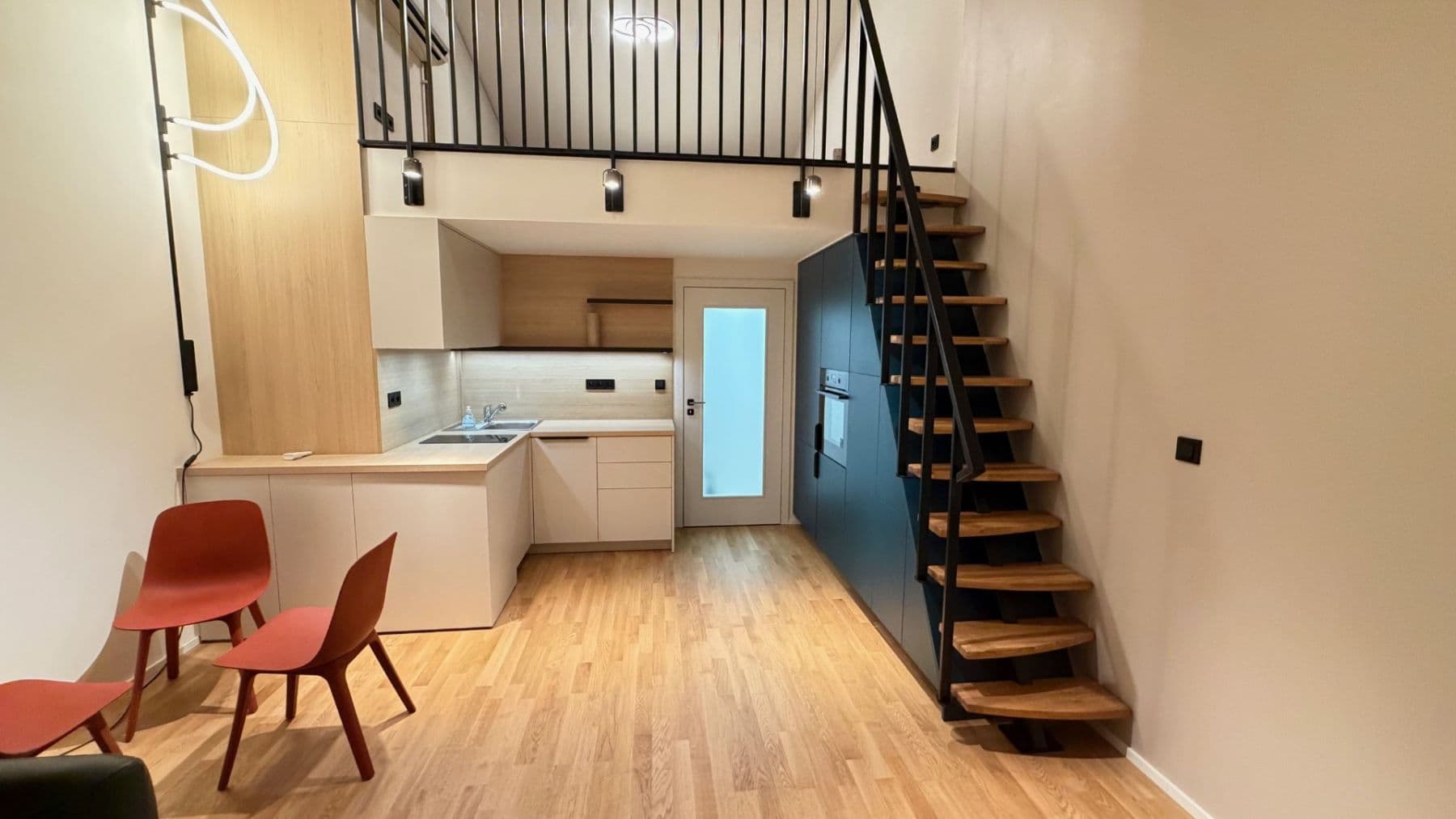 1 bedroom with open-plan kitchen flat to rent, 44 m², Krymská, Prague, Prague 1 bedroom with open-plan kitchen flat to rent, 44 m², Krymská, Prague, Prague