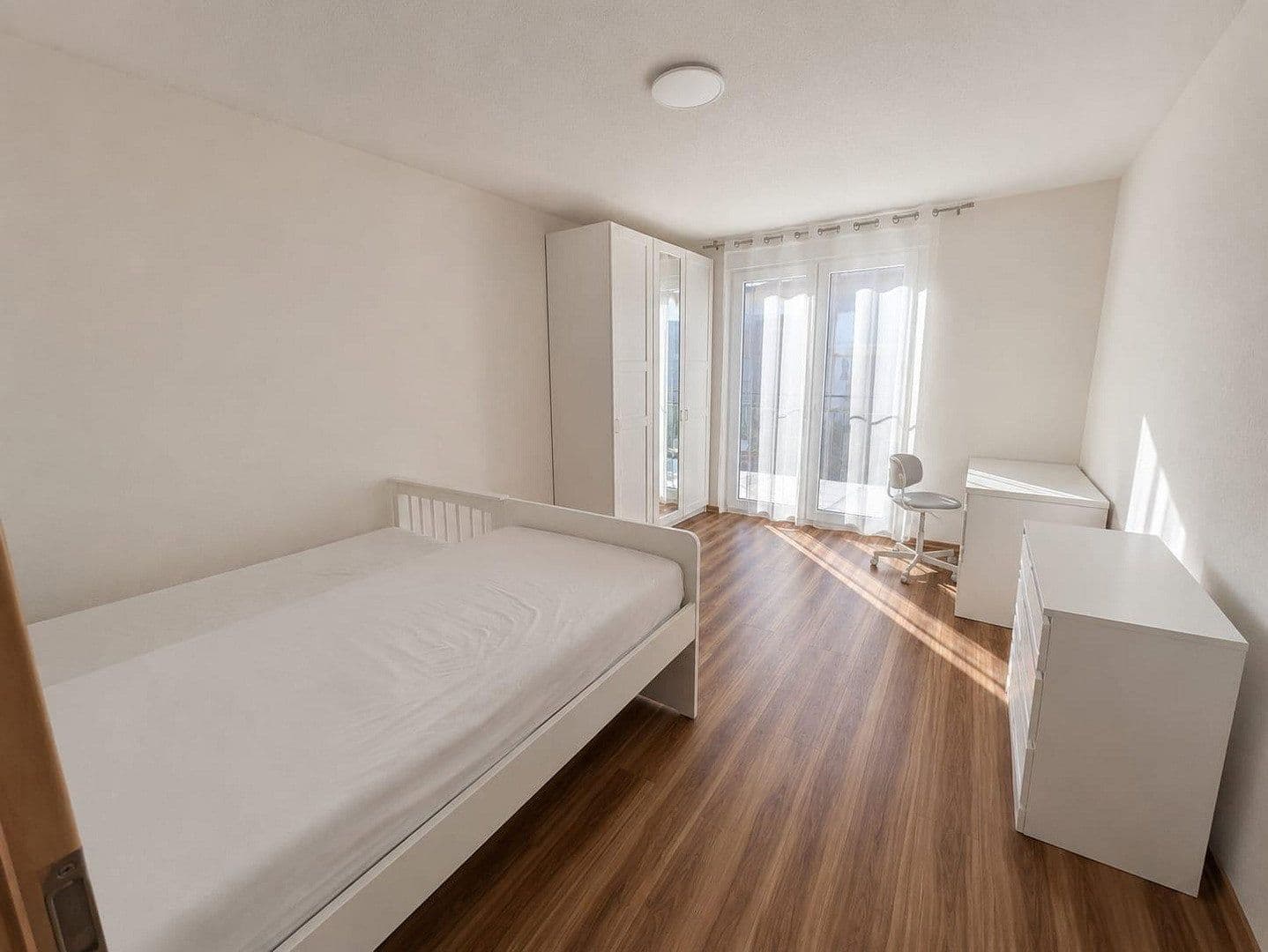 4 bedroom with open-plan kitchen flat for sale, 180 m², March, Baden-Württemberg 4 bedroom with open-plan kitchen flat for sale, 180 m², March, Baden-Württemberg