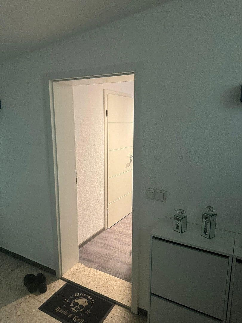 3 bedroom flat to rent, 105 m², Heddesheim, Baden-Württemberg 3 bedroom flat to rent, 105 m², Heddesheim, Baden-Württemberg